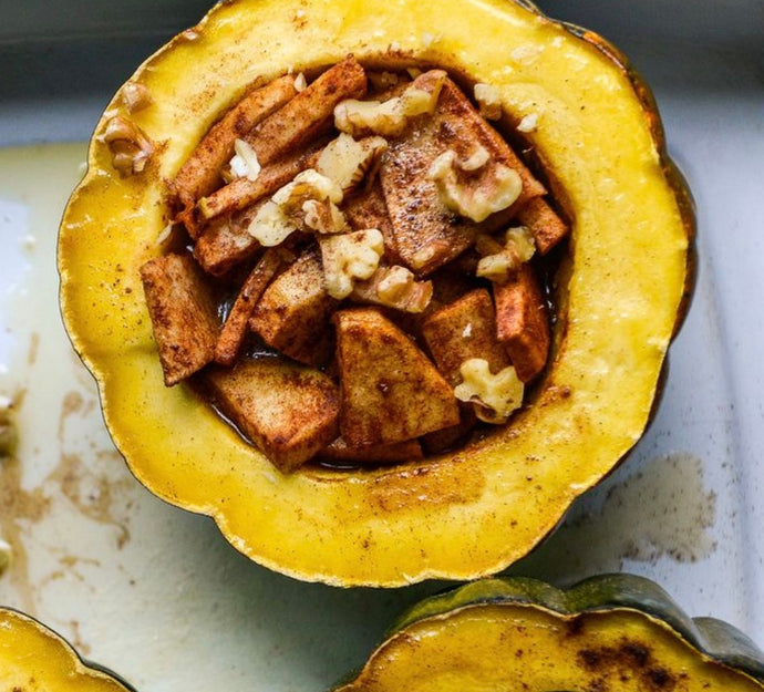 Baked Acorn Squash with Apples and Cinnamon